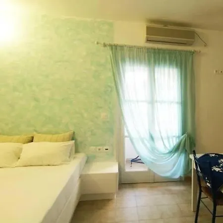 Hotel apartamentowy Studio Filareti Ios